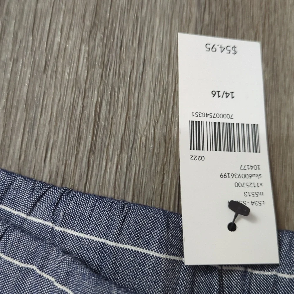 🌟NWT Lane Bryant Striped Shorts